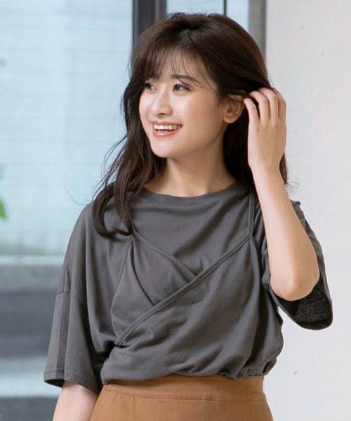 KOBE LETTUCE(コウベレタス)の「ManywayデザインコットンTシャツ(Tシャツ/カットソー・レディース・チャコールグレー/カーキ/ピンク/ベージュ系その他・FREE)」の2枚目の写真