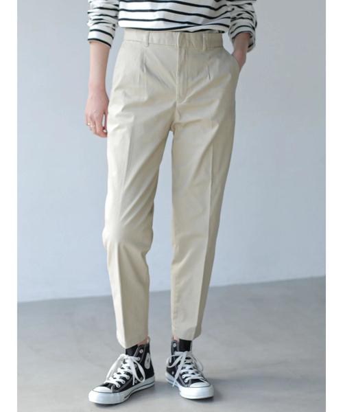 AMERICAN HOLIC(アメリカンホリック)の「綿ツイルテーパードパンツ*(その他パンツ・レディース・チャコールグレー/ネイビー/ライトベージュ・S/M/L)」の4枚目の写真