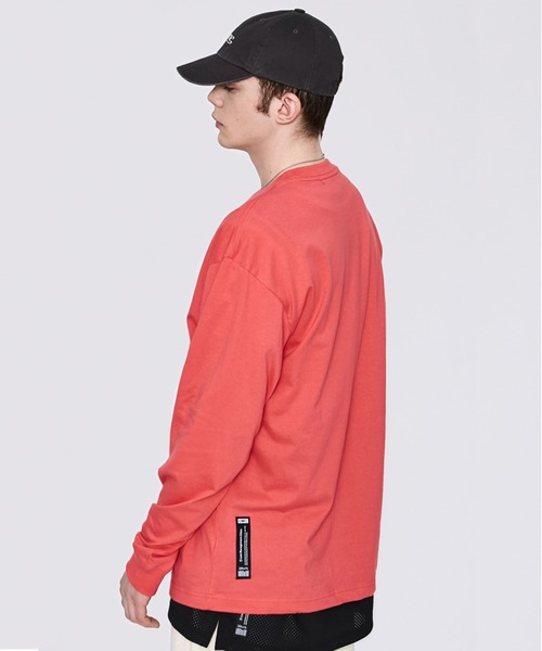 LMCの「【LMC】LMC FN OG LONG SLV TEE / FN ロゴ OG ロングスリーブ Tシャツ（Tシャツ/カットソー・メンズ・ホワイト/ブラック/ネイビー/コーラルピンク/スカイブルー/パープル/イエロー・LARGE/SMALL/MEDIUM/X-LARGE）」の10枚目の写真