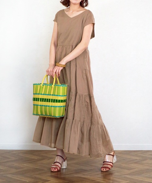 Monocoro toppi(モノコロトッピ)の「夏のコットン ティアードワンピース(ワンピース・レディース・ライトグリーン/チャコール/パープル/ピンク/モカ・M)」の3枚目の写真