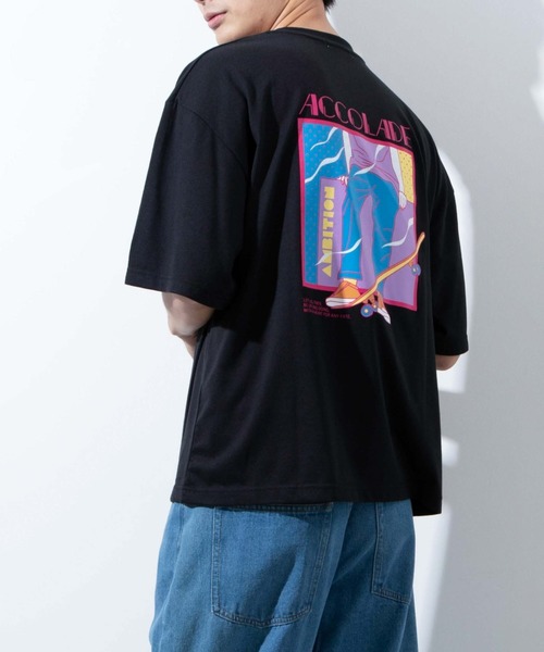 WEGO（ウィゴー）の「WEGO/レトロロゴ刺繍5分袖ビッグシルエットTシャツ（Tシャツ/カットソー・メンズ・ベージュ/ホワイト系その他/ブラック/ホワイト・LARGE/MEDIUM）」の3枚目の写真