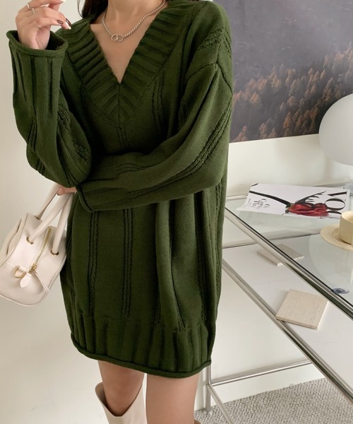 emi+（エミプラス）の「Vネックワイドリブニット チュニックワンピース  