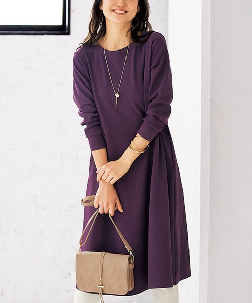 BELLUNA PLUS（ベルーナ）の「ジャカード素材フレアーワンピース（ワンピース・レディース・ターコイズブルー/カーキ/ブラック/テラコッタ/ベージュ/ブルーグレー/パープル系その他/パープル・MEDIUM/LARGE/X-LARGE）」の8枚目の写真