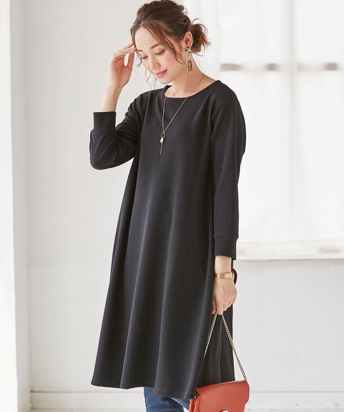 BELLUNA PLUS（ベルーナ）の「ジャカード素材フレアーワンピース（ワンピース・レディース・ターコイズブルー/カーキ/ブラック/テラコッタ/ベージュ/ブルーグレー/パープル系その他/パープル・MEDIUM/LARGE/X-LARGE）」の11枚目の写真