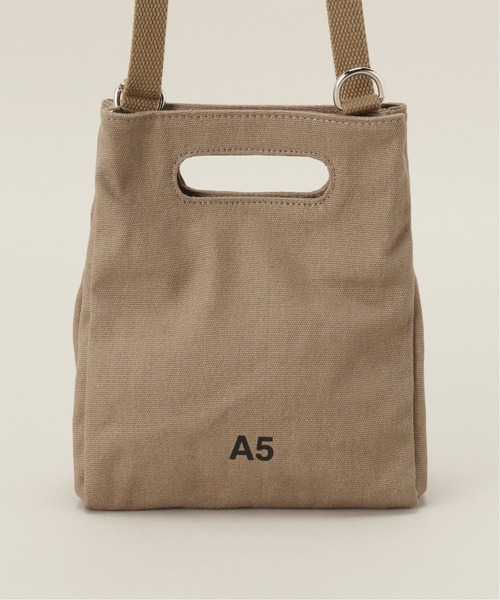 NaNa-NaNa（ナナナナ）の「【NaNa-NaNa / ナナナナ】 A5 TOTE BAG（ショルダーバッグ・メンズ・ホワイト/ブラック/ブラウン・FREE）」の4枚目の写真