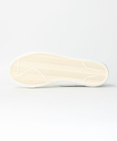 NIKE（ナイキ）の「【国内exclusive】＜NIKE（ナイキ）＞BLAZER LOW '77 ビンテージ/スニーカー（スニーカー・レディース・ダークグリーン・25cm/24.5cm/23.5cm/23cm/24cm）」の4枚目の写真