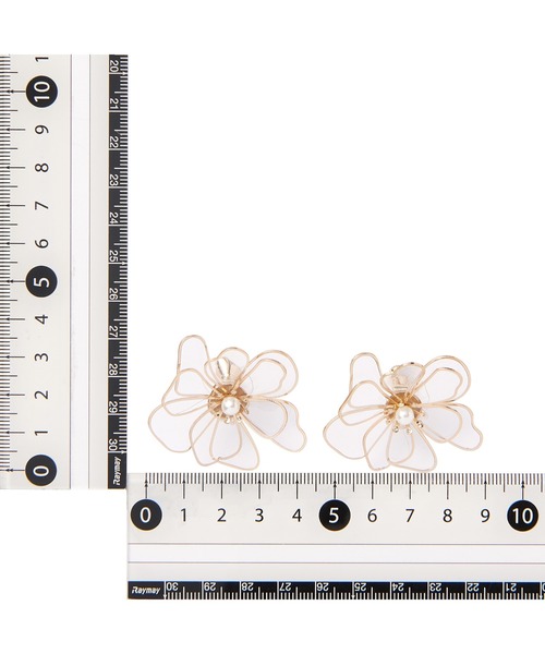 Francfranc（フランフラン）の「ミア イヤリング フラワー Ａ（イヤリング・レディース・マルチ・FREE）」の4枚目の写真