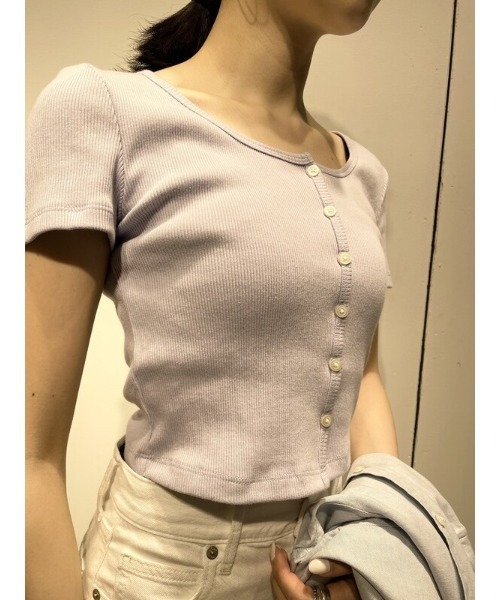 GAP（ギャップ）の「モダン UネックTシャツ（Tシャツ/カットソー・レディース・ライラック/ホワイト/ブラック/ブルー・XXS/L/XL/S/XS/M）」の9枚目の写真