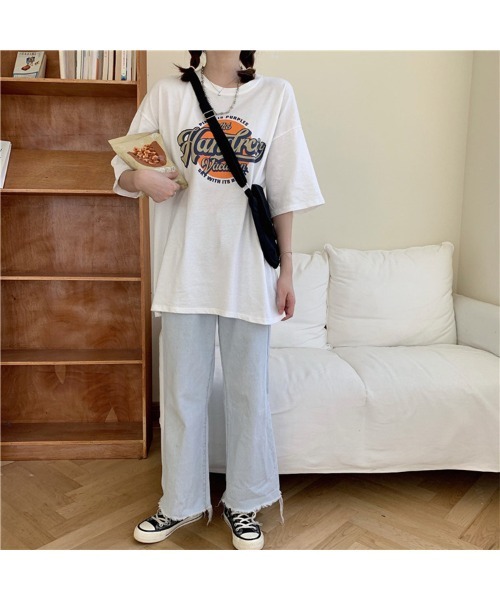 DEVICE（デバイス）の「ビッグシルエット サークル カレッジロゴ 韓国 ストリート y2k 古着風 プリント 半袖 Tシャツ（Tシャツ/カットソー・レディース・ホワイト/ブラック・FREE）」の5枚目の写真