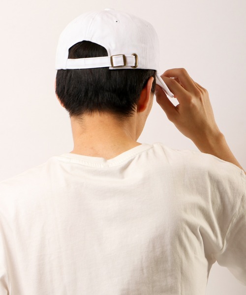 PLAYBOY（プレイボーイ）の「PLAYBOY 刺繍 ローキャップ（キャップ・メンズ・ホワイト/ブラック・FREE）」の6枚目の写真