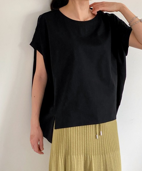 ottilie（オティーリエ）の「切替デザインプルオーバー（Tシャツ/カットソー・レディース・オフホワイト/ブラック/チャコールグレー・FREE）」の3枚目の写真