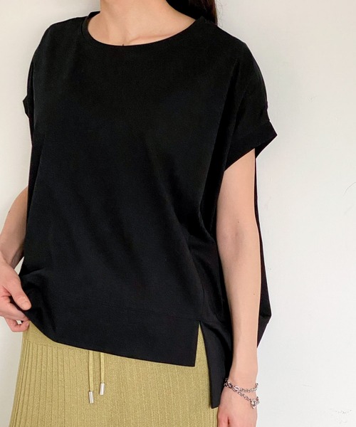 ottilie（オティーリエ）の「切替デザインプルオーバー（Tシャツ/カットソー・レディース・オフホワイト/ブラック/チャコールグレー・FREE）」の11枚目の写真