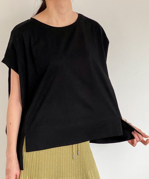 ottilie（オティーリエ）の「切替デザインプルオーバー（Tシャツ/カットソー・レディース・オフホワイト/ブラック/チャコールグレー・FREE）」の13枚目の写真