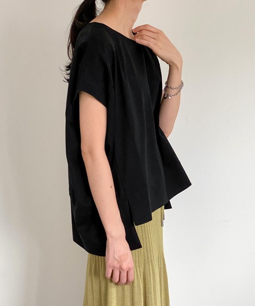 ottilie（オティーリエ）の「切替デザインプルオーバー（Tシャツ/カットソー・レディース・オフホワイト/ブラック/チャコールグレー・FREE）」の14枚目の写真