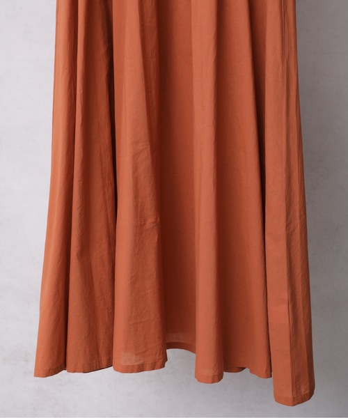 ap retro(アプレトロ)の「インド綿ボリュームフレアロングワンピース【ZOZO限定アイテム】(ワンピース・レディース・ブラック/ブラウン/オレンジ・FREE)」の10枚目の写真