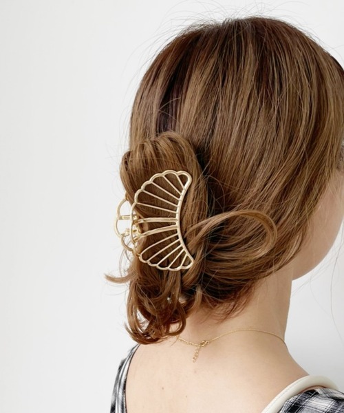 Heather（ヘザー）の「メタルバンスクリップ 948151（バレッタ/ヘアクリップ・レディース・ゴールド系その他/ゴールド系その他2/ゴールド系その他3/ゴールド・ONE SIZE）」の4枚目の写真