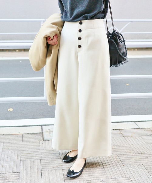 IENA（イエナ）の「パンツ（その他パンツ・レディース・ベージュ・38）」の4枚目の写真