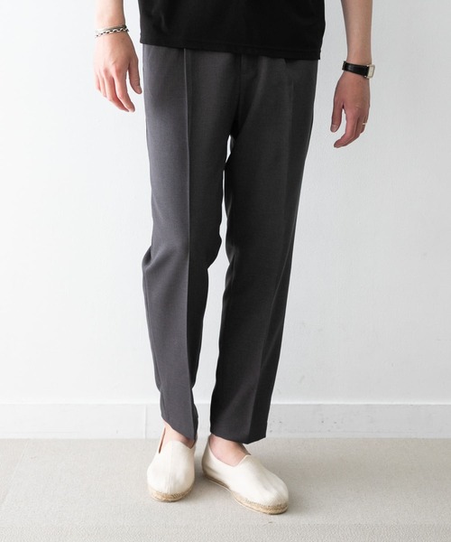 URBAN RESEARCH ROSSO MEN（アーバンリサーチロッソメン）の「『スリム』テーパードイージーパンツ（その他パンツ・メンズ・ブラック/グレー/ライトブラウン・SMALL/MEDIUM/LARGE/X-LARGE）」の9枚目の写真