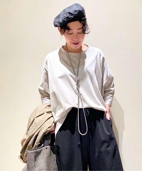 JOURNAL STANDARD LUXE（ジャーナルスタンダード　ラックス）の「スワイテンジク ドルマンプルオーバー◆２（Tシャツ/カットソー・レディース・チャコールグレー/ライトグレー/ブラック・FREE）」の3枚目の写真
