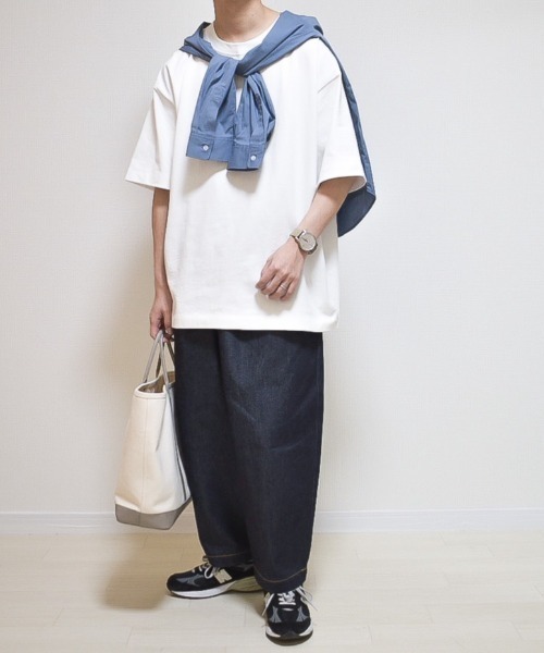 INTER FACTORY（インターファクトリー）の「ファッションインフルエンサー たいが - クルーネックオーバーサイズTシャツ　made in INTER FACTORY（Tシャツ/カットソー・メンズ・ホワイト/ブラック/ベージュ・MEDIUM/LARGE）」の10枚目の写真