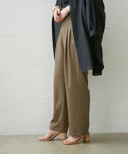 Omekashi（オメカシ）の「ダブルタックパンツ（その他パンツ・レディース・ベージュ/オリーブ/ブラック・36/38）」の9枚目の写真