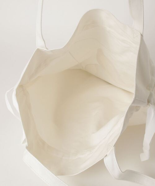 WEGO GRAPHICS(ウィゴーグラフィックス)の「∴WEGO/mokaコラボ巾着トート(トートバッグ・メンズ・ホワイト/グリーン・FREE)」の5枚目の写真