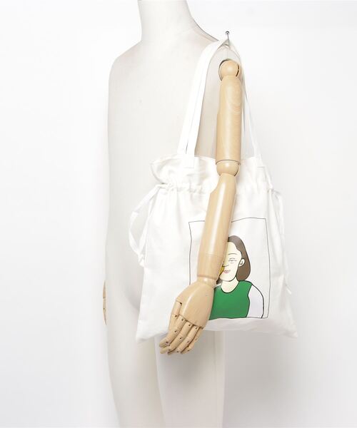 WEGO GRAPHICS(ウィゴーグラフィックス)の「∴WEGO/mokaコラボ巾着トート(トートバッグ・メンズ・ホワイト/グリーン・FREE)」の6枚目の写真