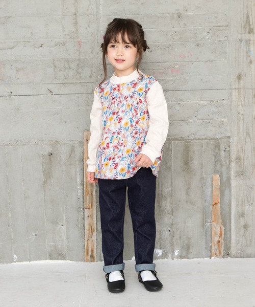 RAGMART（ラグマート）の「総柄トレーナー 花柄（スウェット・キッズ・ネイビー/アイボリー・90cm/95cm/80ｃｍ）」の4枚目の写真