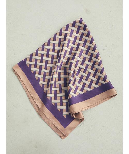 CRAFT STANDARD BOUTIQUE（クラフトスタンダードブティック）の「キカガク柄スカーフ　＊（バンダナ/スカーフ・レディース・ブラウン/ベージュ・FREE）」の17枚目の写真