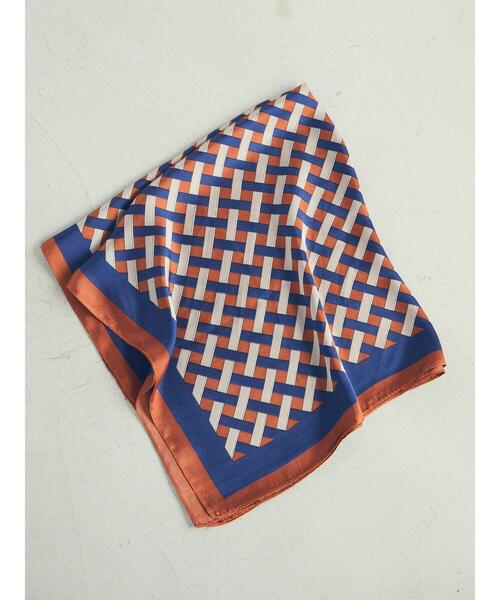 CRAFT STANDARD BOUTIQUE（クラフトスタンダードブティック）の「キカガク柄スカーフ　＊（バンダナ/スカーフ・レディース・ブラウン/ベージュ・FREE）」の16枚目の写真