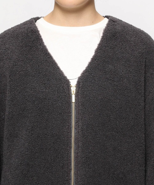 LEPSIM（レプシィム）の「Ｖネックボアロングコート　953522（ノーカラーコート・レディース・ブラウン/グリーン/チャコールグレー/グレイッシュベージュ・MEDIUM/LARGE）」の19枚目の写真