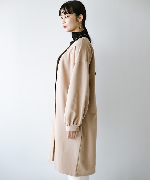 haco!（ハコ）の「【φ】ゆったりアイテムにも楽々羽織れる　ぽんわり袖が大人かわいいライトコート（ノーカラーコート・レディース・ベージュ・LARGE/MEDIUM/SMALL/X-LARGE）」の10枚目の写真