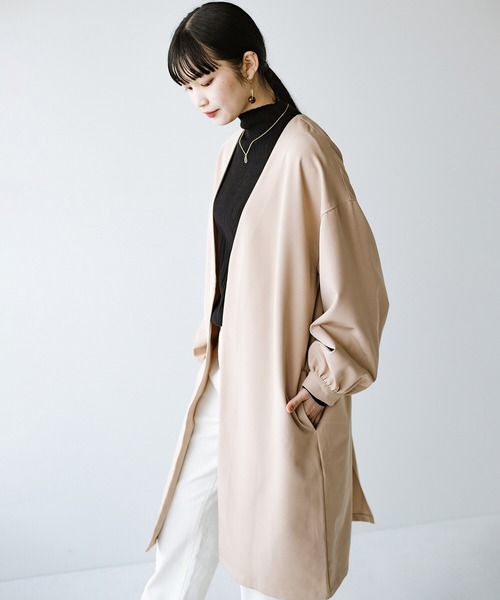 haco!（ハコ）の「【φ】ゆったりアイテムにも楽々羽織れる　ぽんわり袖が大人かわいいライトコート（ノーカラーコート・レディース・ベージュ・LARGE/MEDIUM/SMALL/X-LARGE）」の11枚目の写真