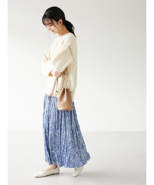 CRAFT STANDARD BOUTIQUE（クラフトスタンダードブティック）の「サテンプリーツスカート　＊（スカート・レディース・グレイッシュベージュ/ベージュ系その他3/ピンク系その他2/サックスブルー系1/ブルー・FREE）」の18枚目の写真