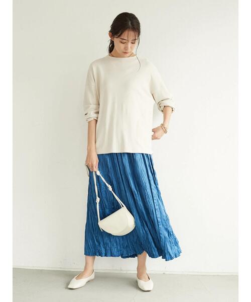 CRAFT STANDARD BOUTIQUE（クラフトスタンダードブティック）の「サテンプリーツスカート　＊（スカート・レディース・グレイッシュベージュ/ベージュ系その他3/ピンク系その他2/サックスブルー系1/ブルー・FREE）」の22枚目の写真