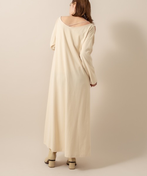 mline（エムライン）の「[mline] WEB限定 デザインカットワンピース（ワンピース・レディース・ブラック/ブルー/アイボリー/ベージュ・FREE）」の18枚目の写真