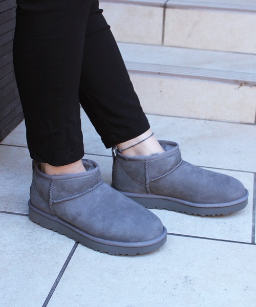 UGG(アグ)の「【UGG】アグ Classic Ultra Mini クラシックウルトラミニ ムートンブーツ 1116109(ブーツ・レディース・ブラック/グレー/オリーブ/ブラウン・23.0cm/24.0cm/25.0cm)」の9枚目の写真