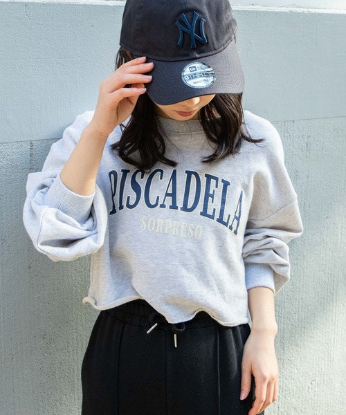 WEGO(ウィゴー)の「WEGO/グラフィックショートプルオーバー(スウェット・レディース・ブルー/ダークグリーン/ダークオレンジ/アイボリー/オートミール/ブラック/その他2/その他1/ブラック系その他/ホワイト系その他/その他3/ライトピンク・SMALL/MEDIUM)」の5枚目の写真