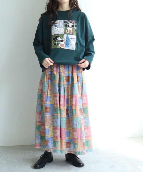 l'atelier du savon(アトリエドサボン)の「オンラインのみ会 ワッペン刺繍プルオーバー(Tシャツ/カットソー・レディース・グリーン/キナリ・FREE)」の11枚目の写真