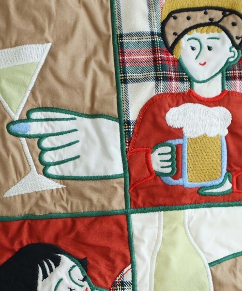 l'atelier du savon(アトリエドサボン)の「オンラインのみ会 ワッペン刺繍プルオーバー(Tシャツ/カットソー・レディース・グリーン/キナリ・FREE)」の12枚目の写真