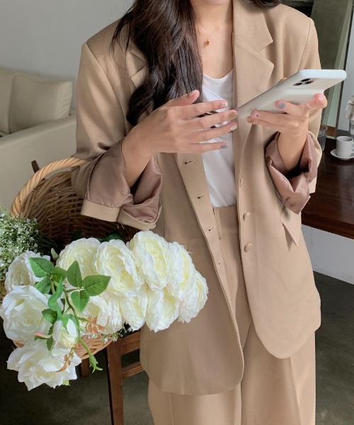 mood for a day(ムードフォーアデイ)の「biscuit set up / ジャケットアンドスラックスセットアップ(セットアップ・レディース・ベージュ・FREE)」の1枚目の写真