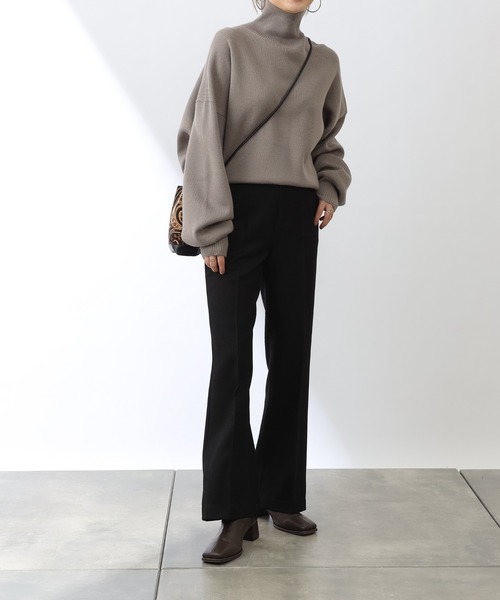 COLONY 2139（コロニートゥーワンスリーナイン）の「ストレッチイージーケアウールライクパンツ(フレア)（その他パンツ・レディース・ブラック/パープル/ブラウン/グリーン・SMALL/MEDIUM/LARGE）」の15枚目の写真