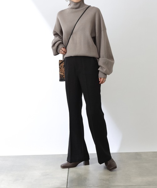 COLONY 2139（コロニートゥーワンスリーナイン）の「ストレッチイージーケアウールライクパンツ(フレア)（その他パンツ・レディース・ブラック/パープル/ブラウン/グリーン・SMALL/MEDIUM/LARGE）」の18枚目の写真