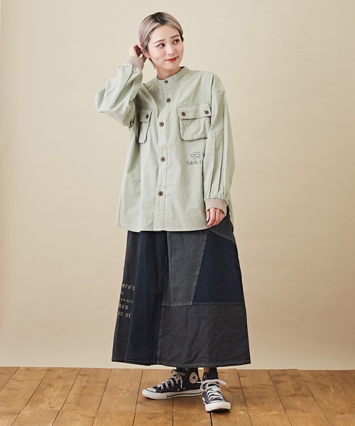 CUBE SUGAR（キューブシュガー）の「WEB限定オーバーダイロゴリメイクデニムスカート（デニムスカート・レディース・グレー/ベージュ・M）」の4枚目の写真