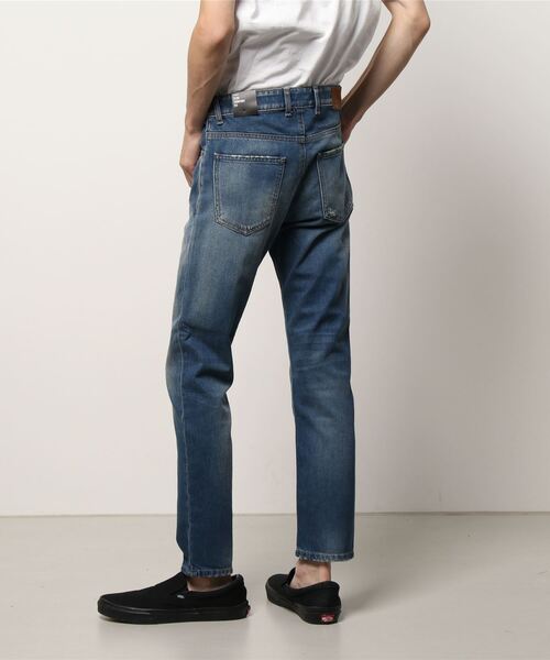 SISLEY(シスレー)の「スリムフィットデニムパンツ(BERGEN)(デニムパンツ・メンズ・インディゴブルー・30inch/31inch/29inch)」の2枚目の写真