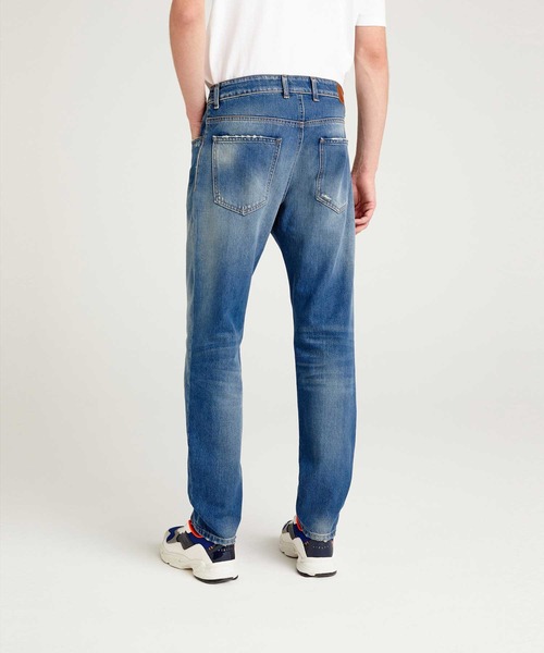 SISLEY(シスレー)の「スリムフィットデニムパンツ(BERGEN)(デニムパンツ・メンズ・インディゴブルー・30inch/31inch/29inch)」の6枚目の写真