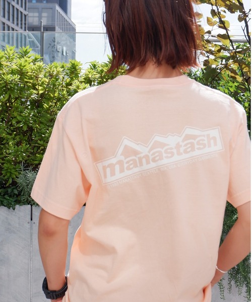 MANASTASH（マナスタッシュ）の「MANASTASH/マナスタッシュ  W's BACK LOGO TEE ウィメンズ　バックロゴTシャツ（Tシャツ/カットソー・レディース・ホワイト/チャコールグレー/スモークピンク/ラベンダー・MEDIUM）」の4枚目の写真