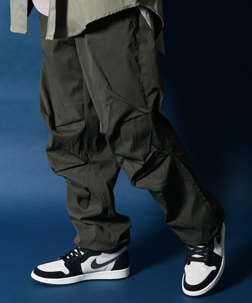 MinoriTY（マイノリティ）の「【MinoriTY】ワイドスノーパンツ ワイドカーゴパンツ ミリタリーパンツ イージーパンツ メンズ 無地（カーゴパンツ・メンズ・カーキ/グレー系その他/ホワイト/ブラック・L/M）」の21枚目の写真