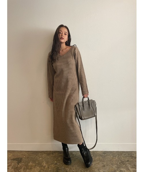 TRUNC（トランクエイティーエイト）の「Tight Honeycomb Knit One-Piece（ワンピース・レディース・ブラック/ベージュ・FREE）」の16枚目の写真