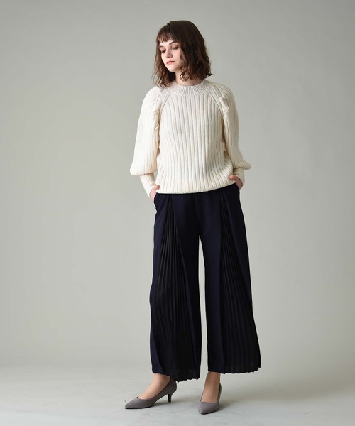 RAW FUDGE(ローファッジ)の「フロントプリーツ切替パンツ(その他パンツ・レディース・ブラック/ネイビー/モカ・M)」の17枚目の写真